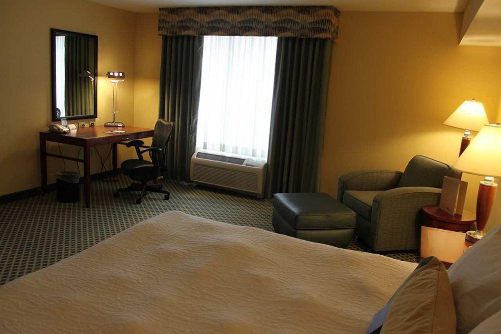 Hilton Garden Inn Конуэй Номер фото