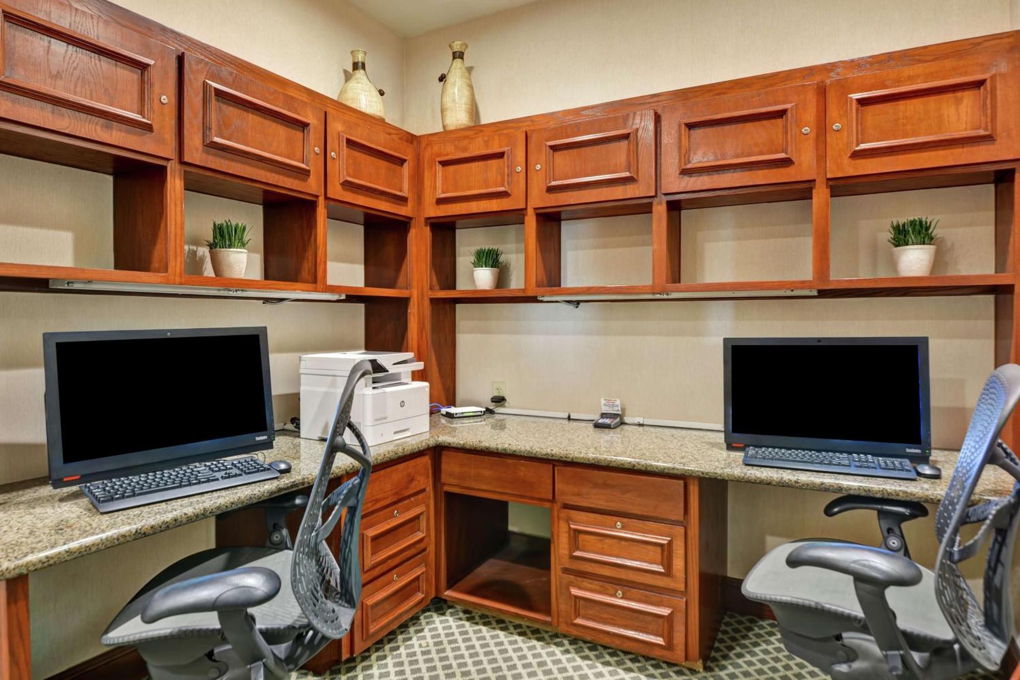 Hilton Garden Inn Конуэй Экстерьер фото